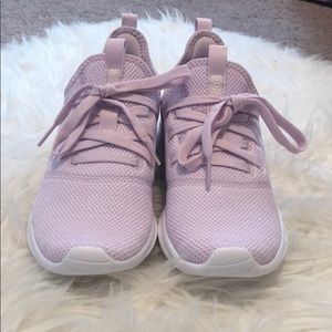 NWOT Adidas QT Racer shoes